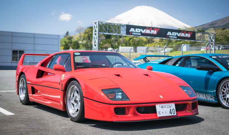 Illustration for article titled This Parking Lot Party Reveals Just How Wild Japan's Tuner Scene Can Get
